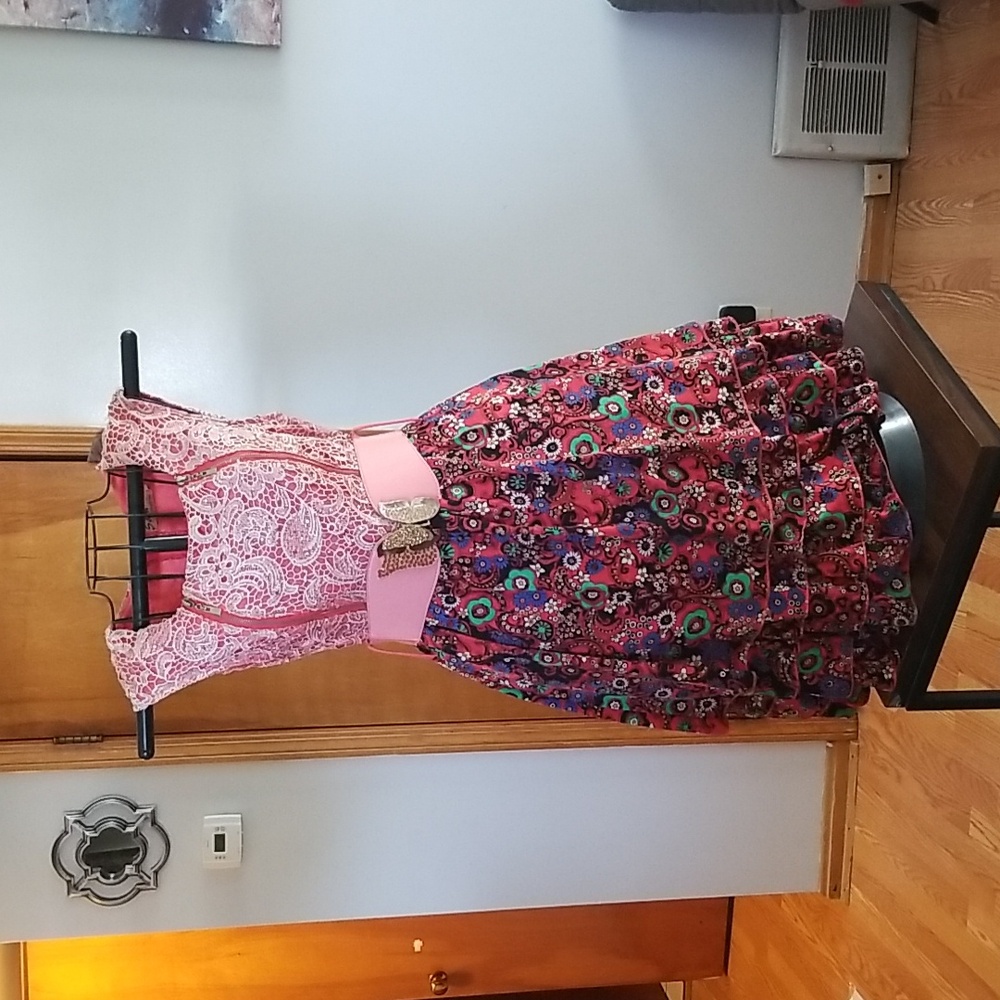 Vintage coral& lace dress with butterfly belt